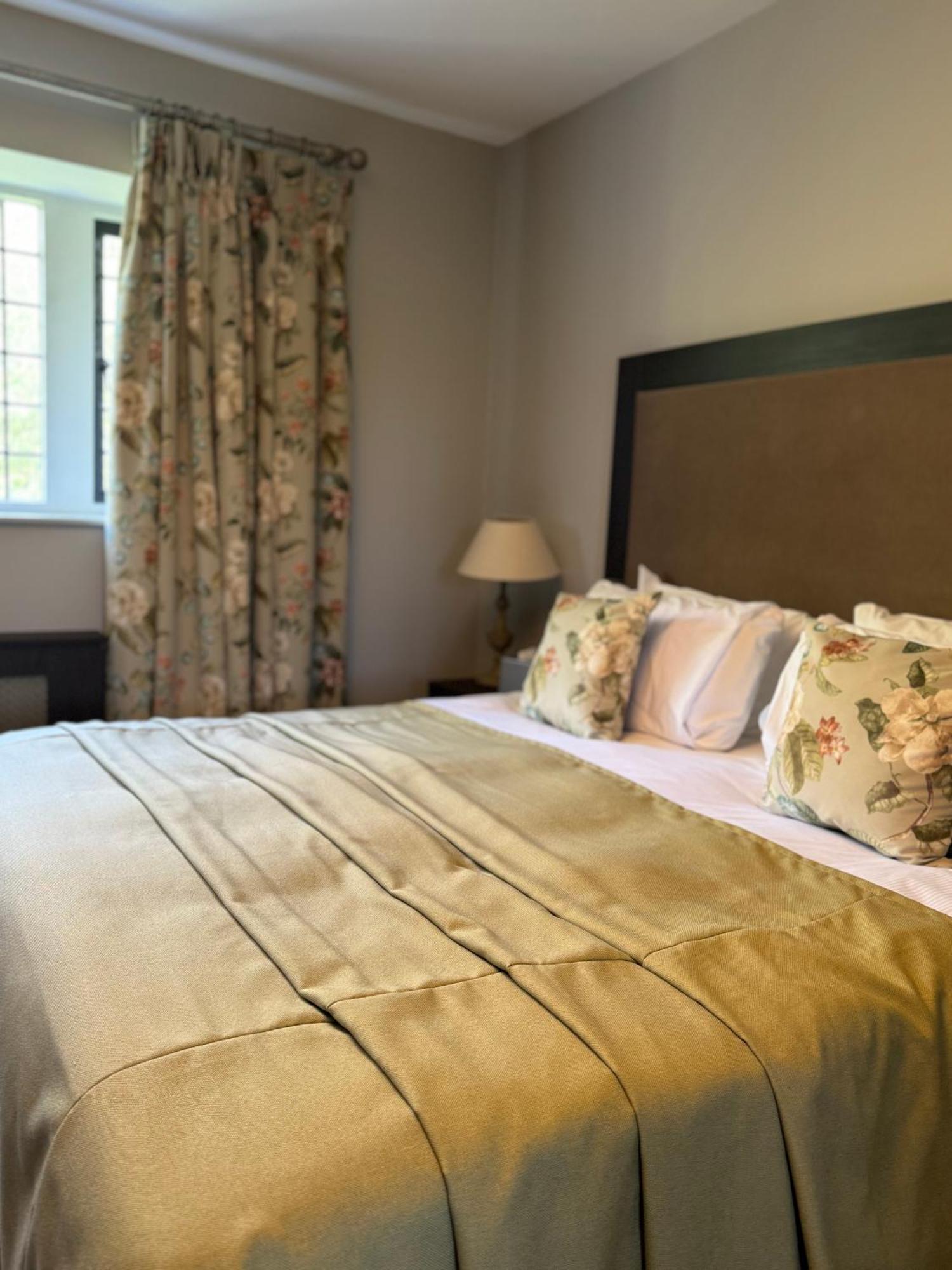 Abbey House Hotel Barrow-in-Furness Dış mekan fotoğraf
